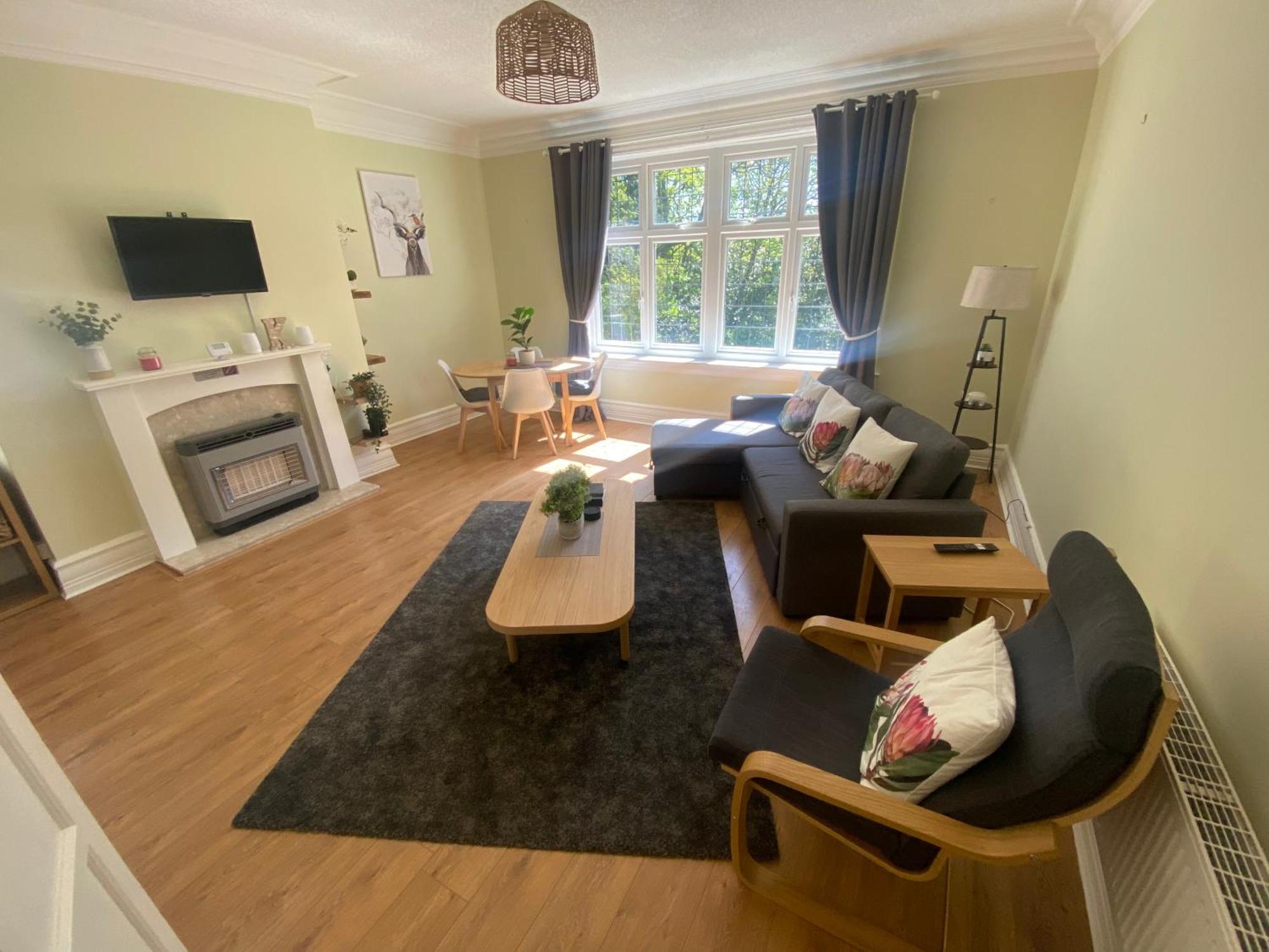 Spacious Guest Flat Near Roundhay Park Leeds  Buitenkant foto